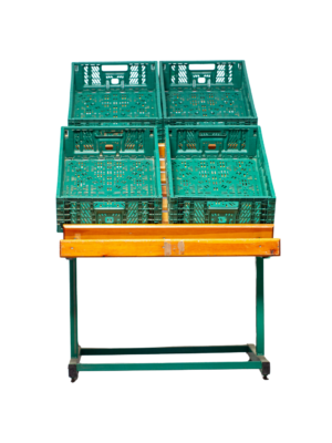 Expositor Industrial Vertical Slim com 4 Cestas Expositor Industrial Vertical Slim com 4 Cestas